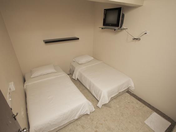 Hotel Zamburger Sg Bakap Kampong Gurun Kültér fotó
