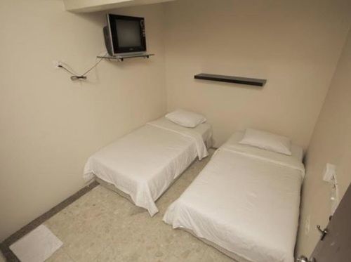 Hotel Zamburger Sg Bakap Kampong Gurun Kültér fotó