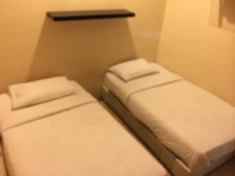 Hotel Zamburger Sg Bakap Kampong Gurun Kültér fotó